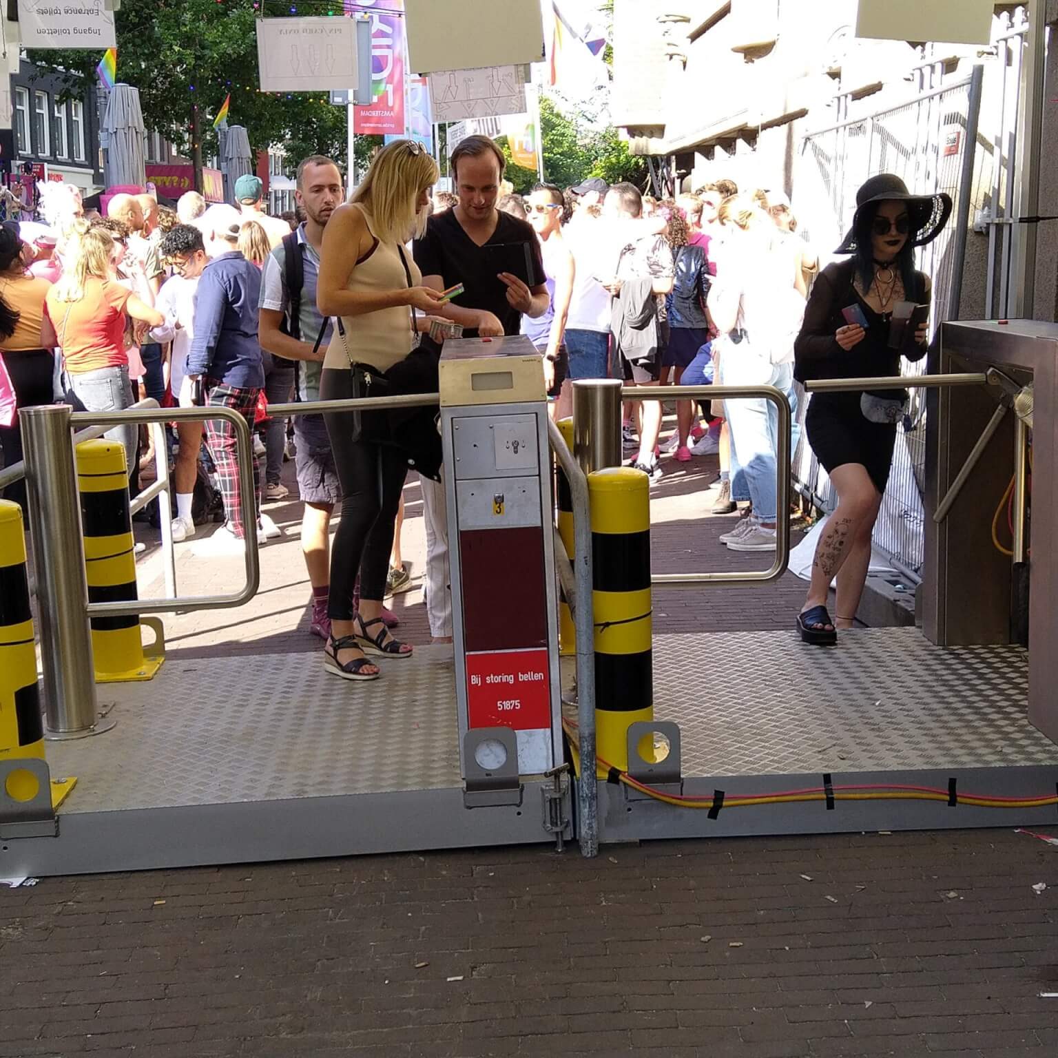 tourniquet toegang controle toiletten